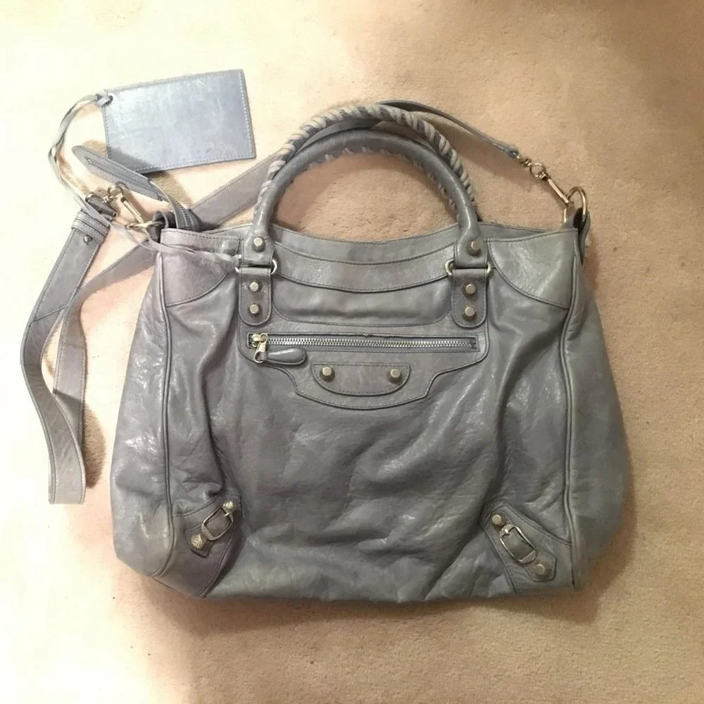 authentic Balenciaga "velo" bag - Picture 1 of 7